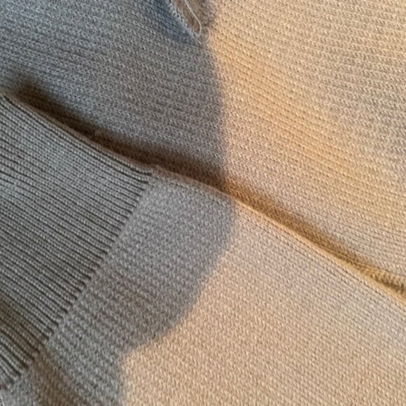 Grandfather Cardigan VTG Moores (mde in Canada ) taupe/dk beige sweater Sz L - Picture 3 of 15